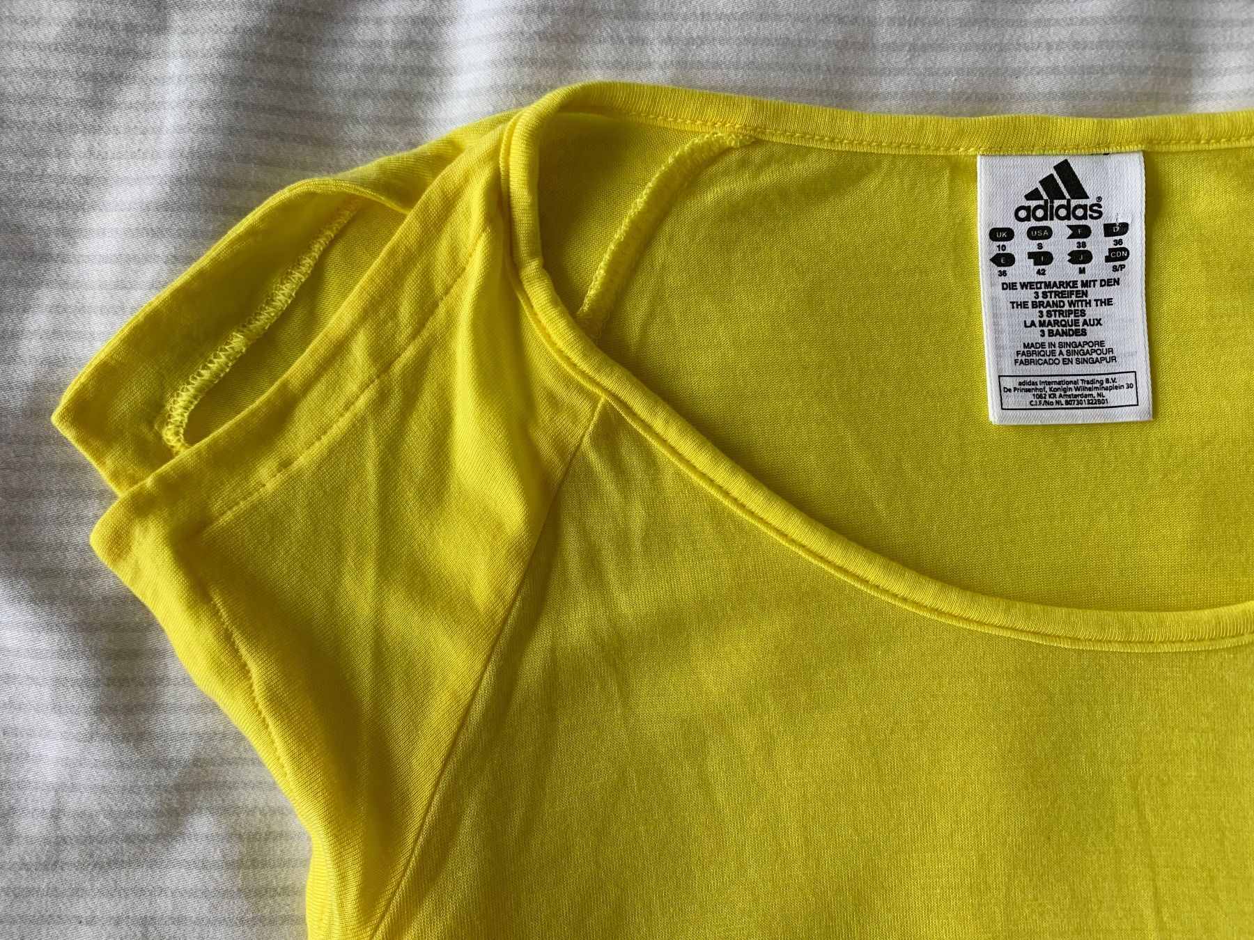 Adidas Top: Adidas Sporttop – Nuovo (secondo la descrizione) da Erlenbach ZH venduto da Syssi_C 5