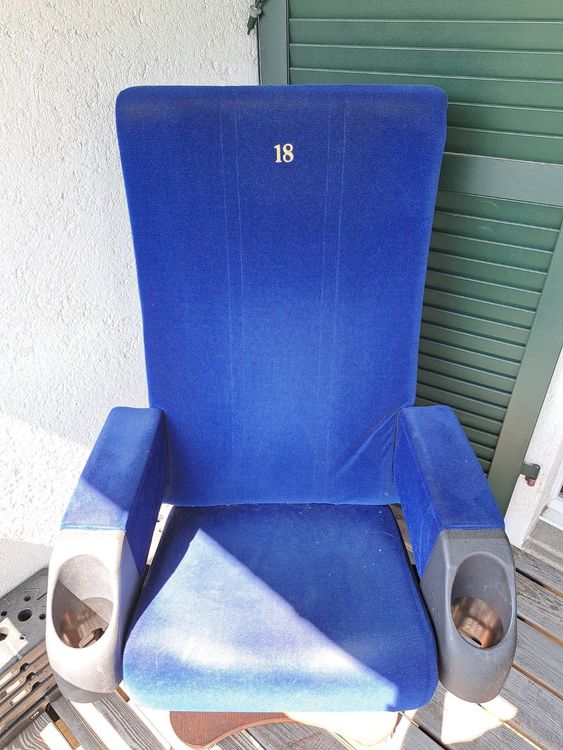 Weihnachts-Haargummi Rot – Samt, Ca. 13 Cm Durchmesser, Mit Bommel, Für Festliche Frisuren