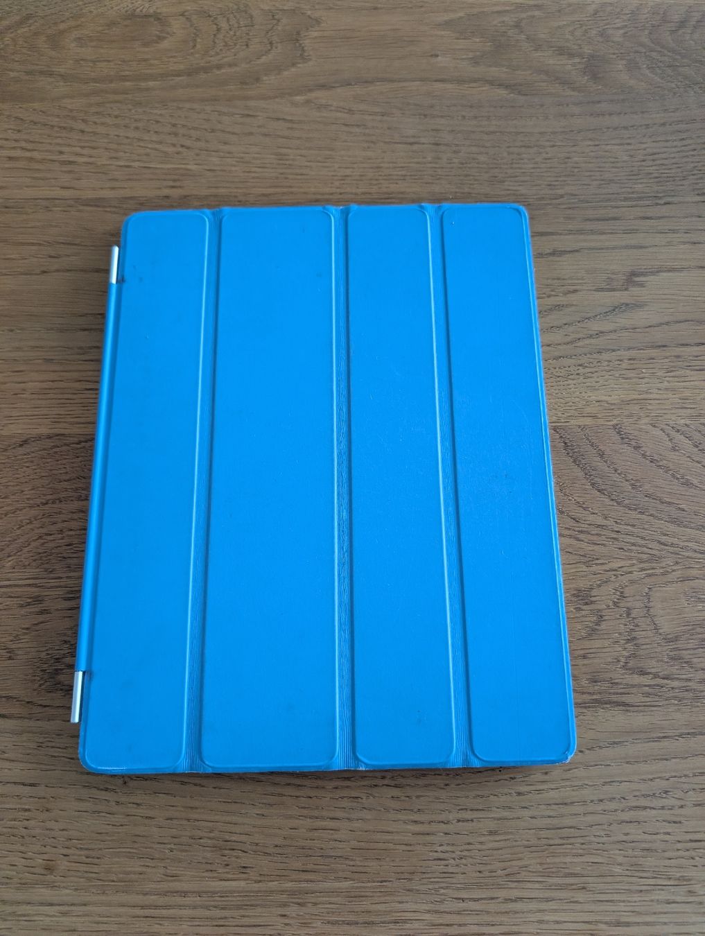 Apple Tablet PC: iPad 2 16GB mit Kabel und Hülle – Gebraucht aus Schaffhausen von RamonaPK 2