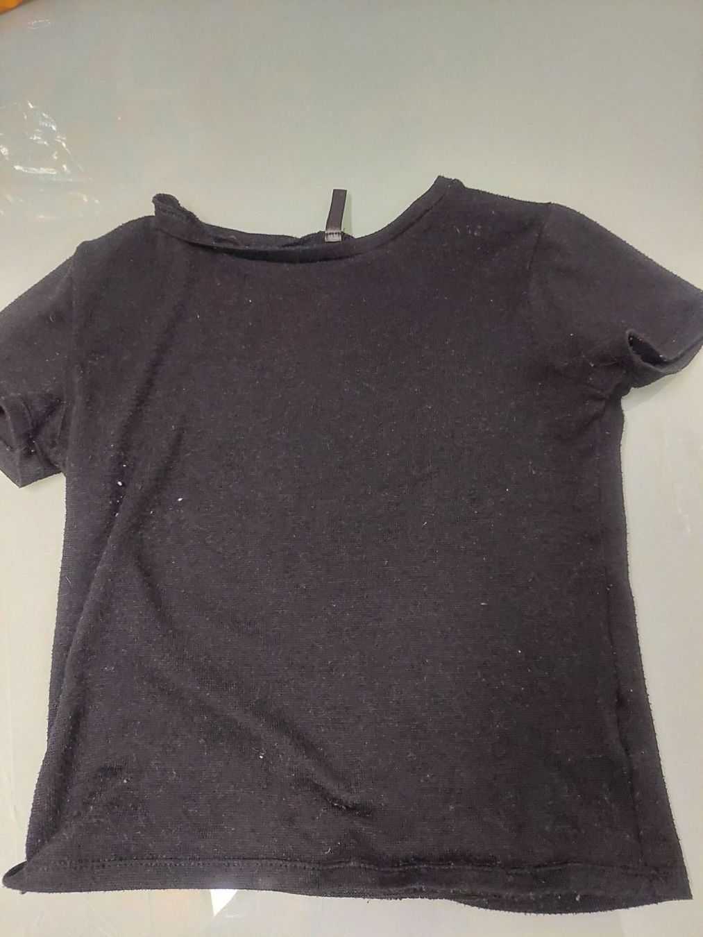 T-shirt: schwarzes TShirt – Usato da Unterbäch VS venduto da Nifadi