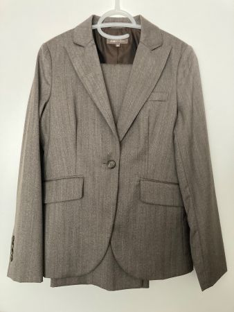 Neu: JJBenson  Damen Hosenanzug,100 % Wolle Gr. 36/38 Taupe