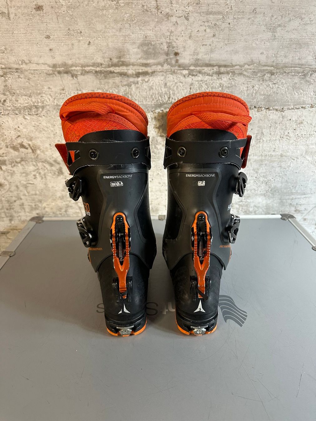 Atomic Scarpe da uomo: Atomic Hawk 130 Touren Skischuhe 28.5 / 44 – Usato da Emmenbrücke venduto da karkarkar 3