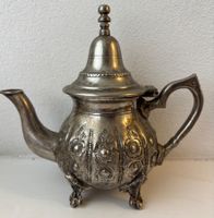 Vintage Versilberte marokkanische Teekanne