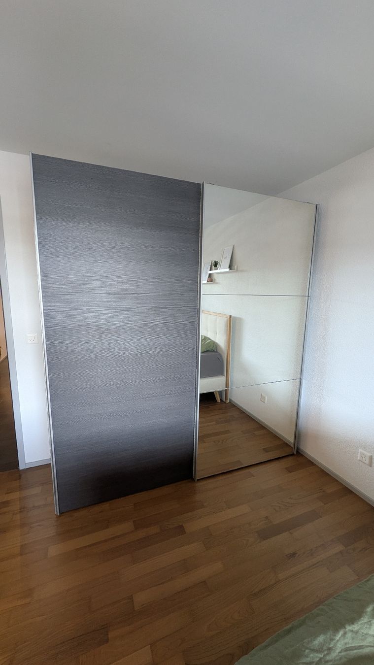 Ikea Armadi: IKEA Pax Schrank (Anthrazit/Spiegel) – Usato da Winterthur venduto da fel_ms22