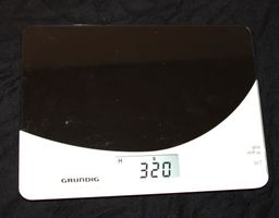 Waage von *GRUNDIG*