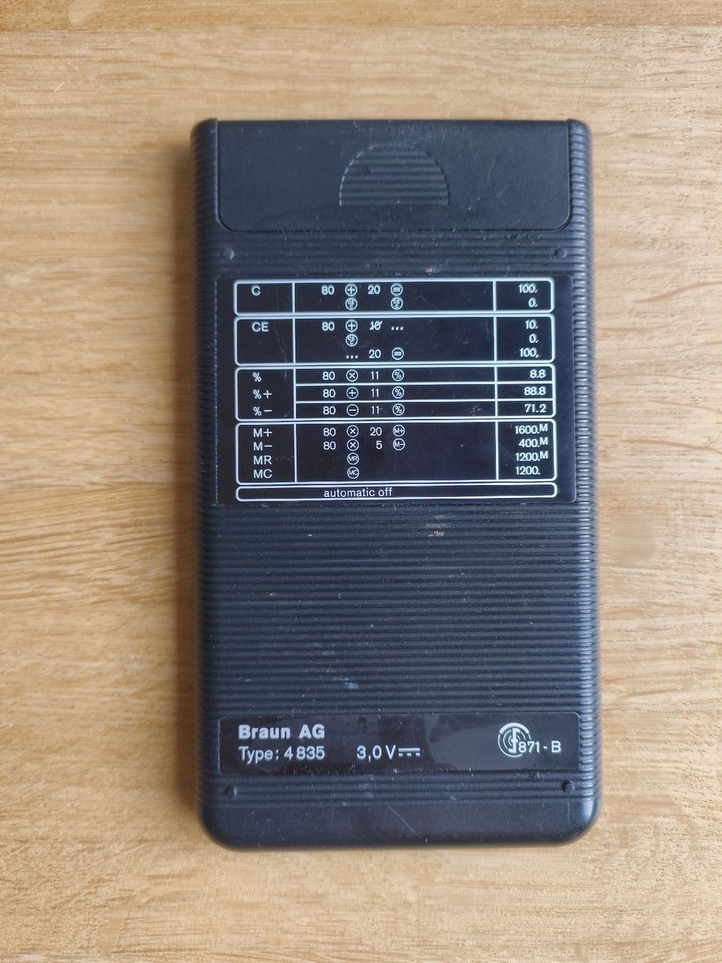 Braun Calcolatrici tascabili: Calculatrice Braun - Design Dieter Rams – Usato da Vevey venduto da jasonbelanger 1