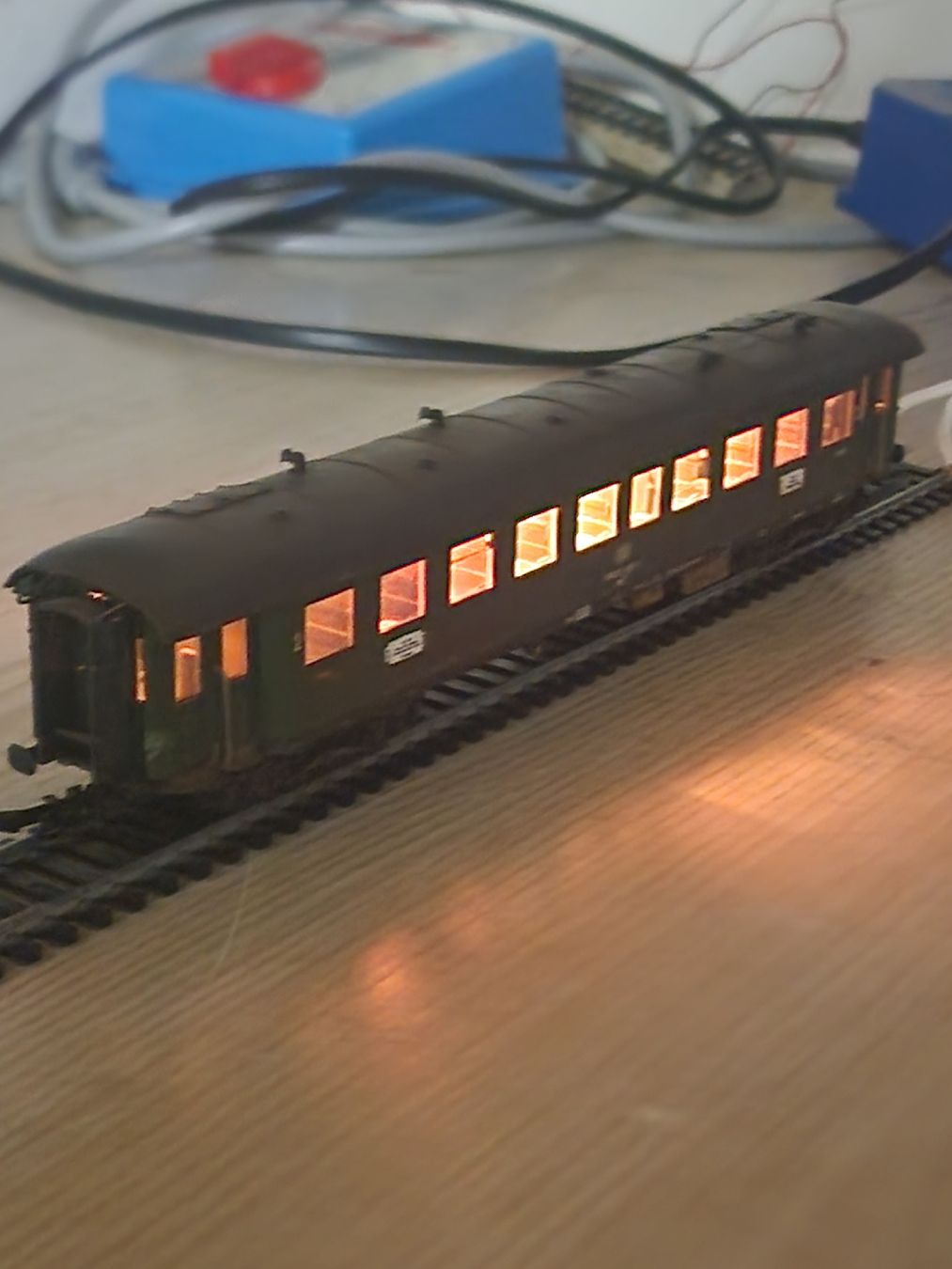 Roco Modellini di ferrovie: Eisenbahn Personenwagen Roco HO – Usato da Herzogenbuchsee venduto da ioa_zcm6 1