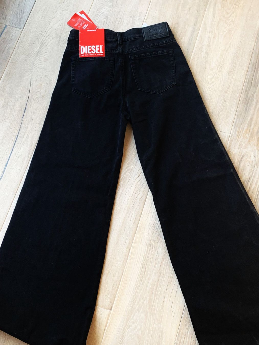 Diesel Jeans: neu Jeans von Diesel gr. 25 – Nuovo e nell'imballaggio originale da Nuglar venduto da Korsika2 1