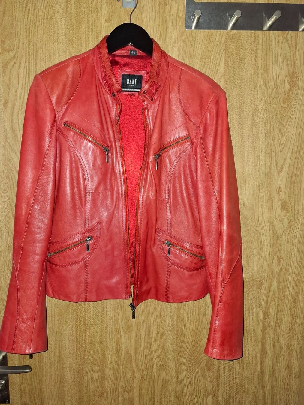 Giacche: Echtleder Jacke Damen Rot Gr. 40 – Usato da Landquart venduto da Clubsucher