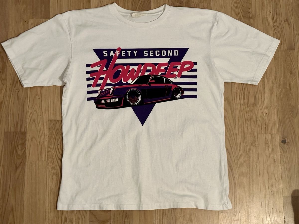 T-shirt: HOWDEEP Porsche T-Shirt – Usato da Sissach venduto da MaPug
