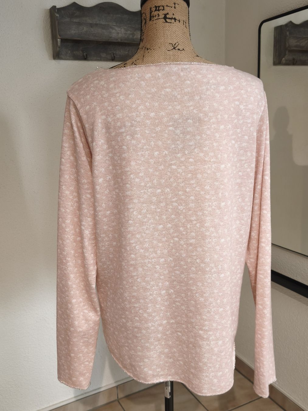 Maglioni & Felpe: Damen Pullover Chicorée rosa Grösse XL leichter Stoff – Usato da Emmetten venduto da SecondhandSiska 2