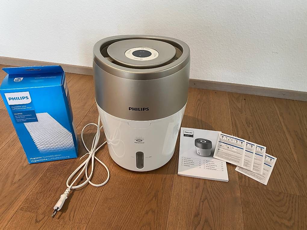 Philips Umidificatori d'aria: Luftbefeuchter Philips 2000 series HU4803/01 – Usato da Allschwil venduto da Picarus