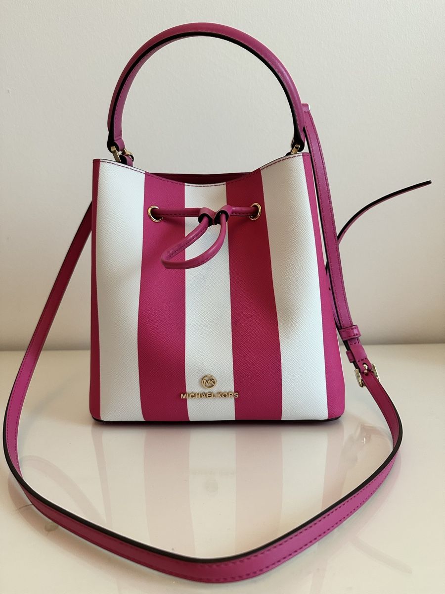 Michael Kors Sacs femmes: Michael Kors Beuteltasche – Neuf (Voir description) à Winterthur par snowflake123