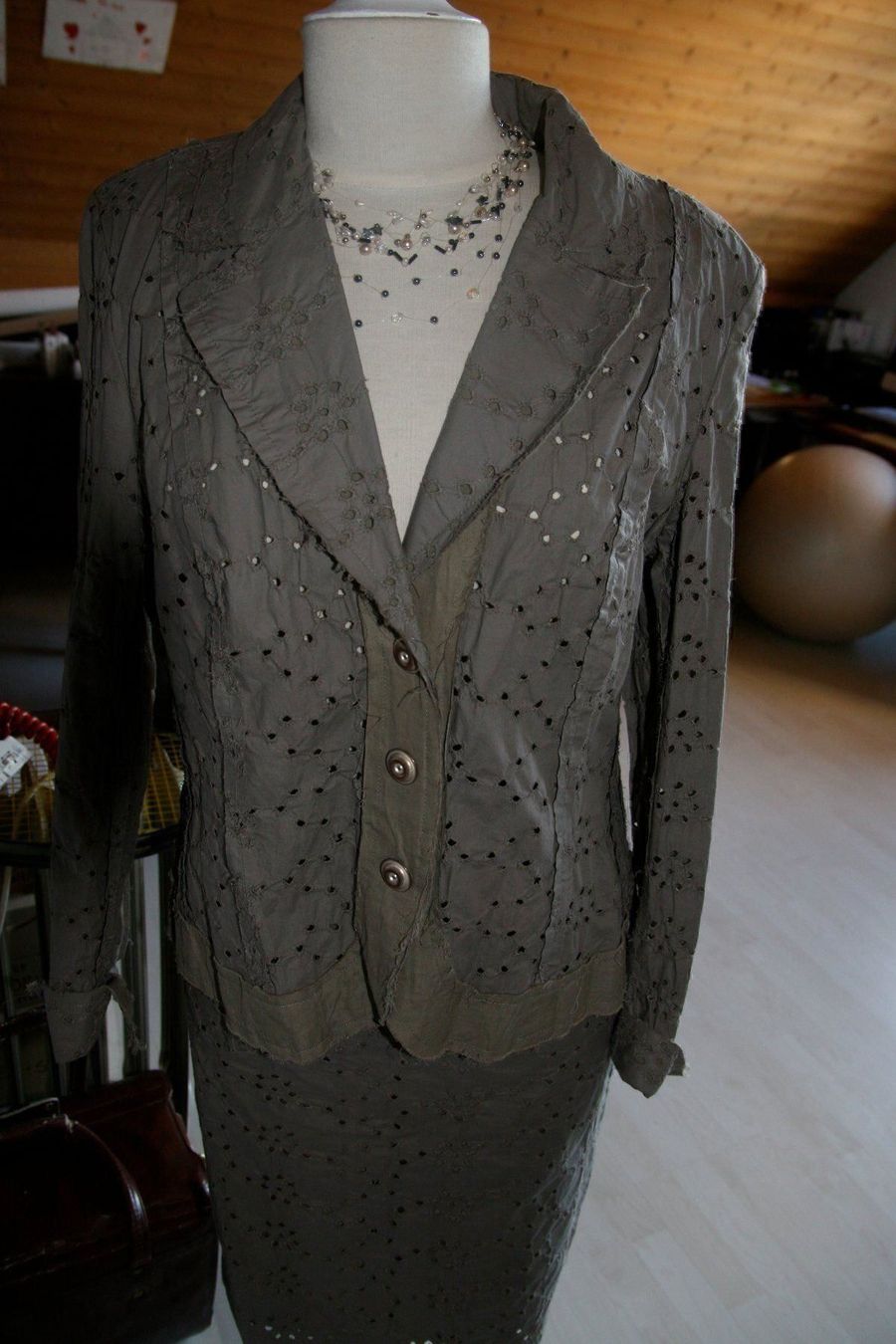Costumi: Deux Pies von Airfield, Gr. 42 – Usato da Fislisbach venduto da lorgli 5