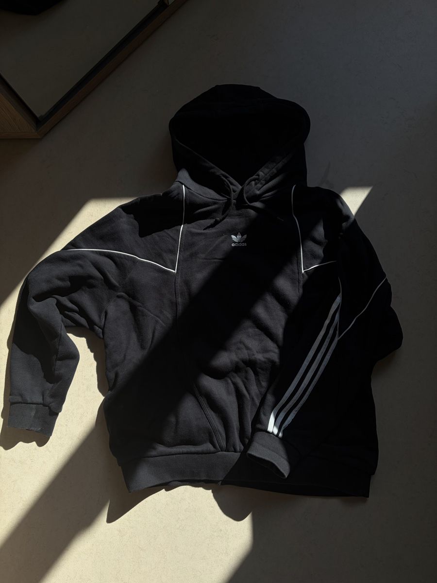 Adidas Maglioni & Felpe: Adidas hoodie M/L - 9/10 – Usato da Olten venduto da kkp_7dg5