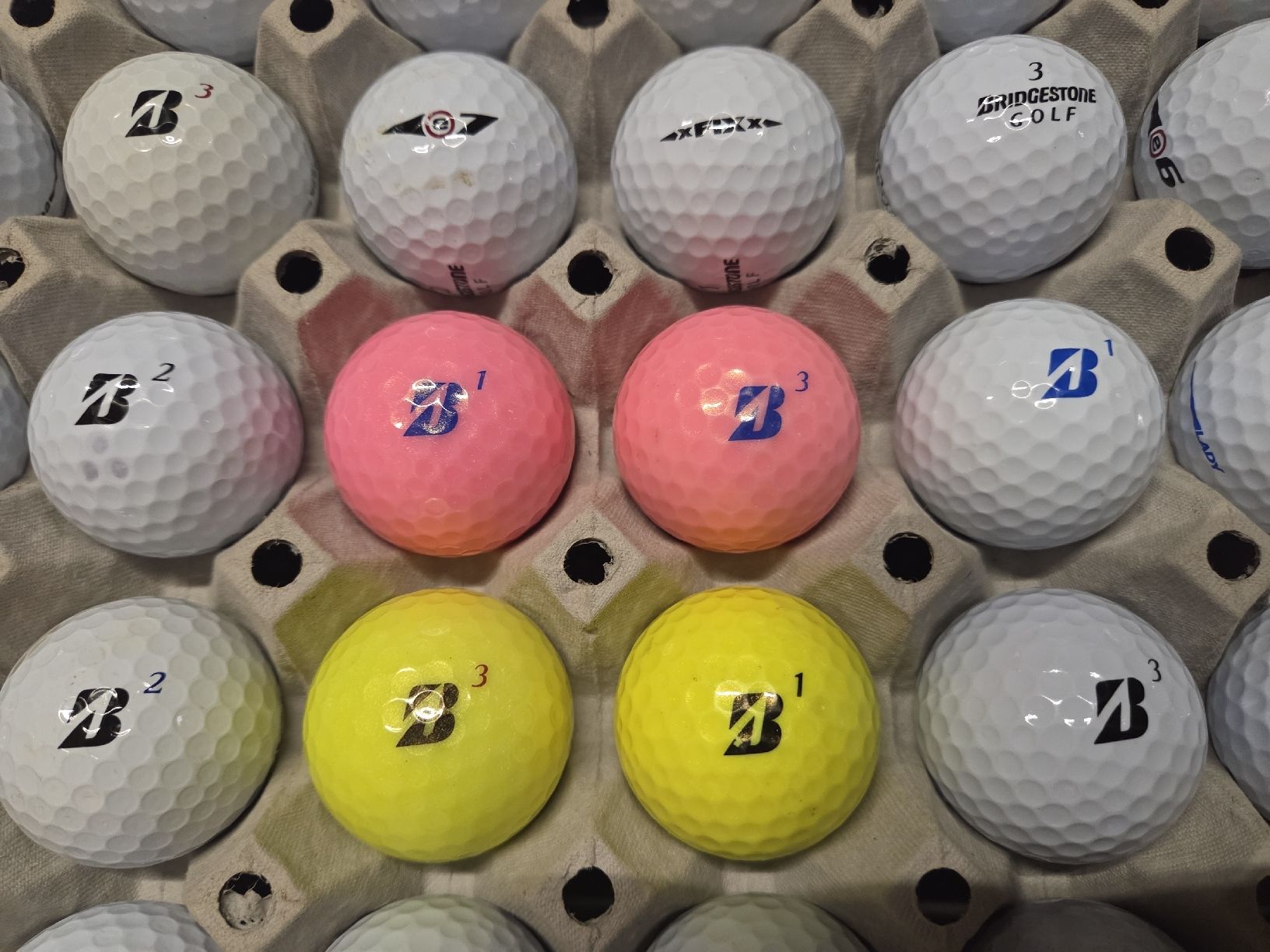 Palloni: Bridgestone Golfbälle 30 Stück – Nuovo (secondo la descrizione) da Bad Ragaz venduto da Sly_fox_65