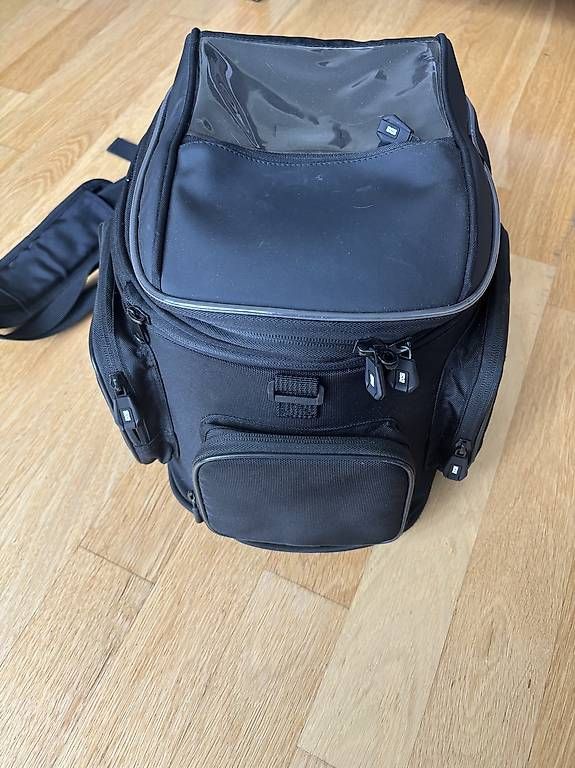 Valigie: Sacoche réservoir moto IXS – Usato da Pully venduto da lau_7zrf