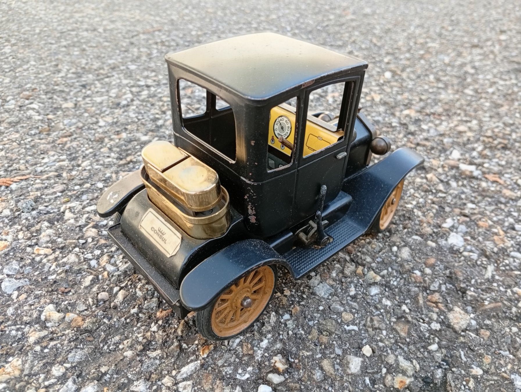 Modellautos: Consul oldtimer – Gebraucht aus Perrefitte von 36B 1