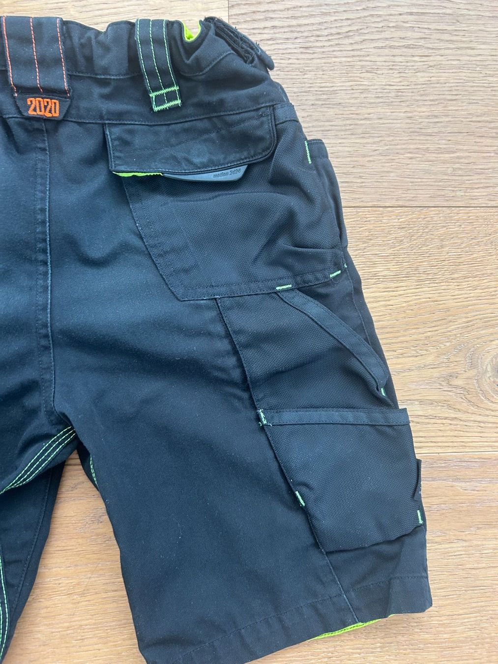 Engelbert Strauss Pantaloni: Kinderarbeitsshorts ENGELBERT STRAUSS schwarz 146/152 – Usato da Grub AR venduto da DukeStatham 6