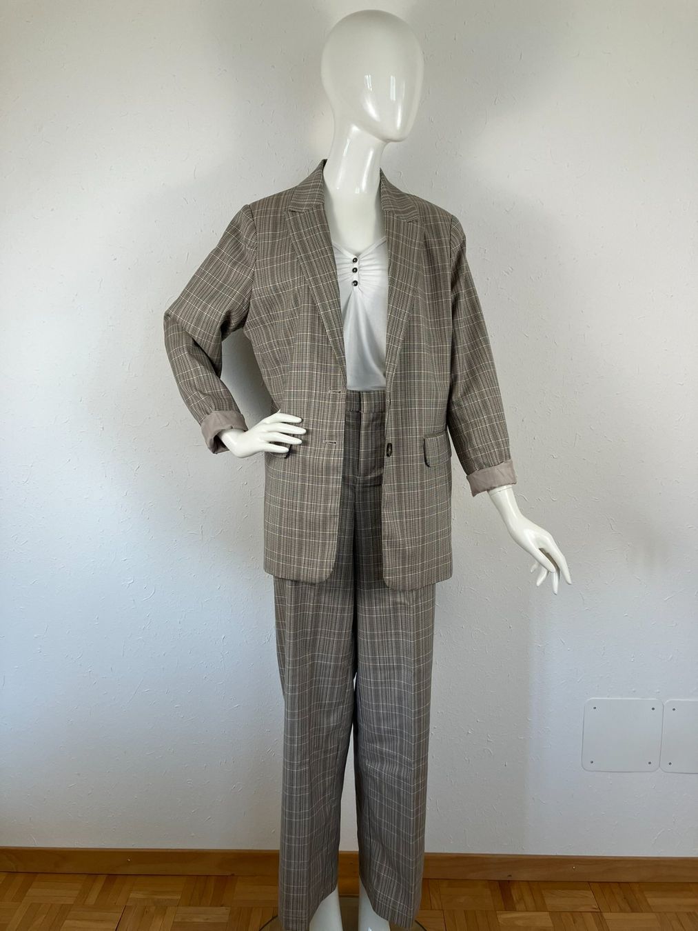 Completi & Tailleur: Cream Anzug Gr.38 – Usato da Laupen ZH venduto da kar_lfz6