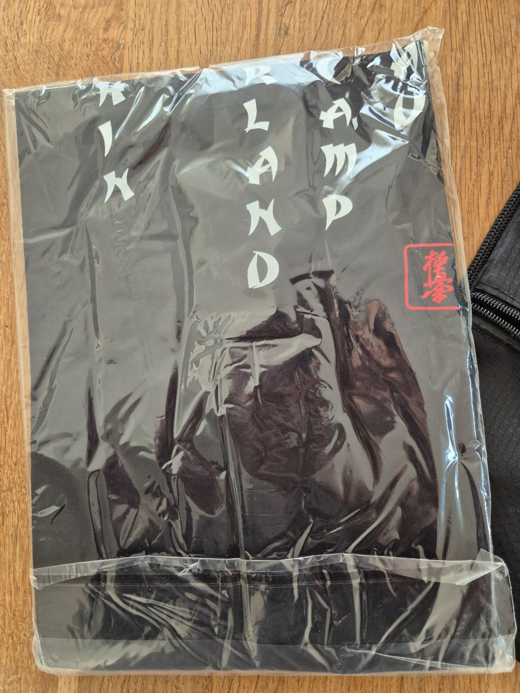 T-shirt: Karate-Shirt und Sack, ladenneu – Nuovo e nell'imballaggio originale da Kriens venduto da honig01 2