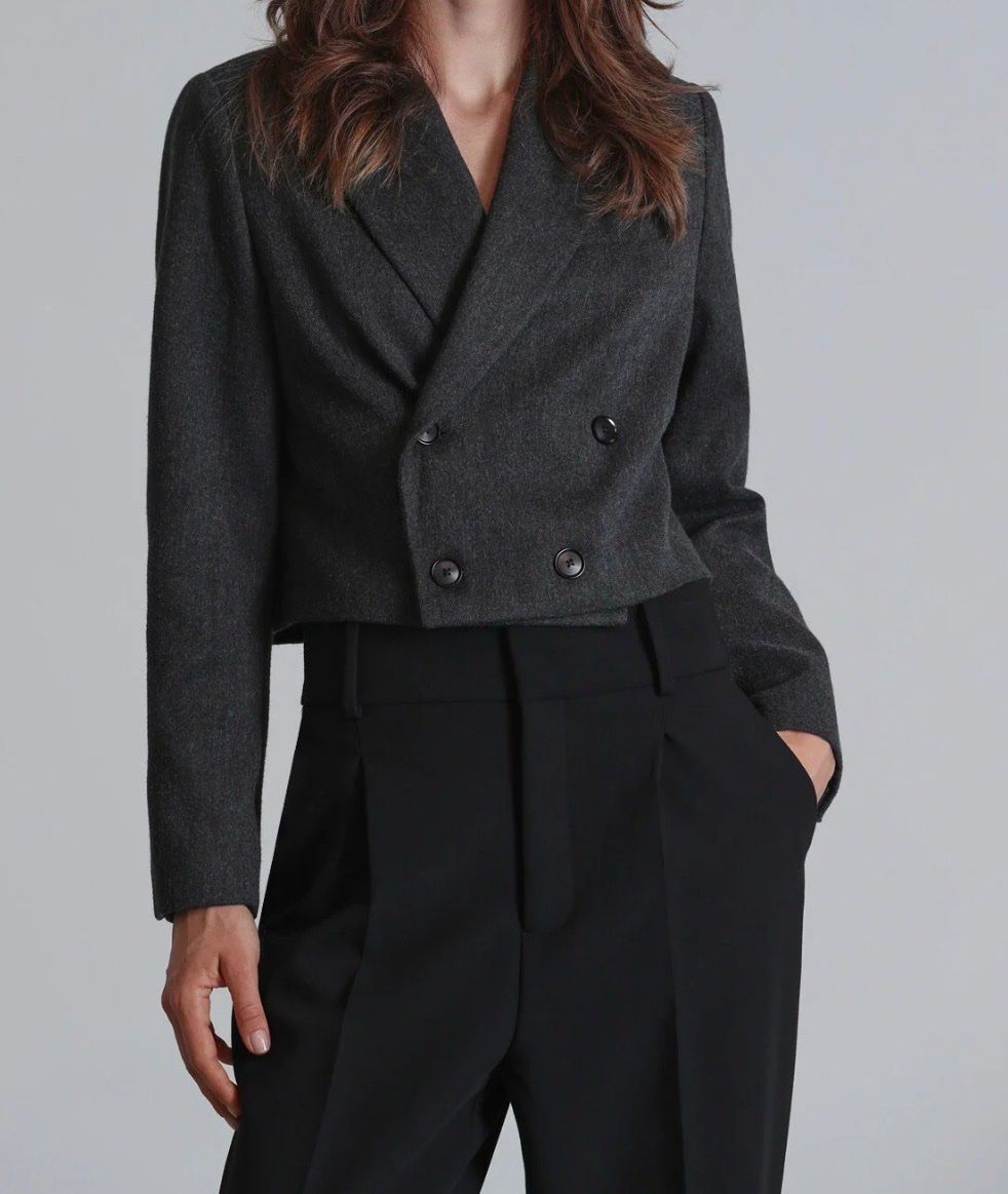 Primark Vestes: Primark cropped Blazer grau Grösse 34 eher eine 36/38 – Neuf (Voir description) à Meilen par ana9