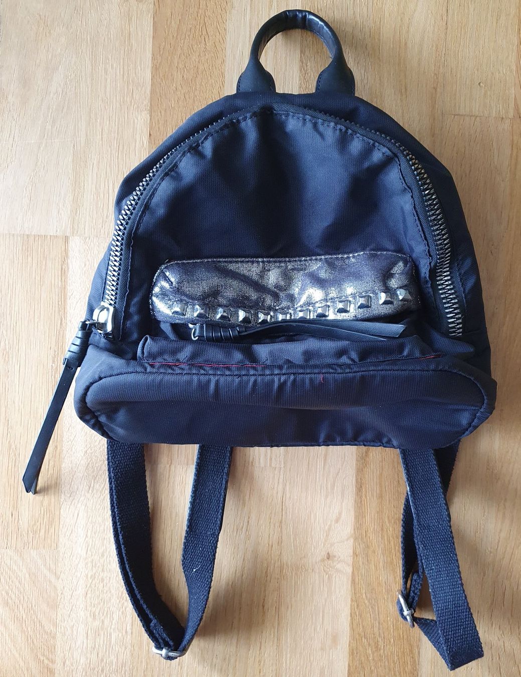 Zaini: Petit sac à dos en tissus – Nuovo (secondo la descrizione) da Court venduto da Jovi2