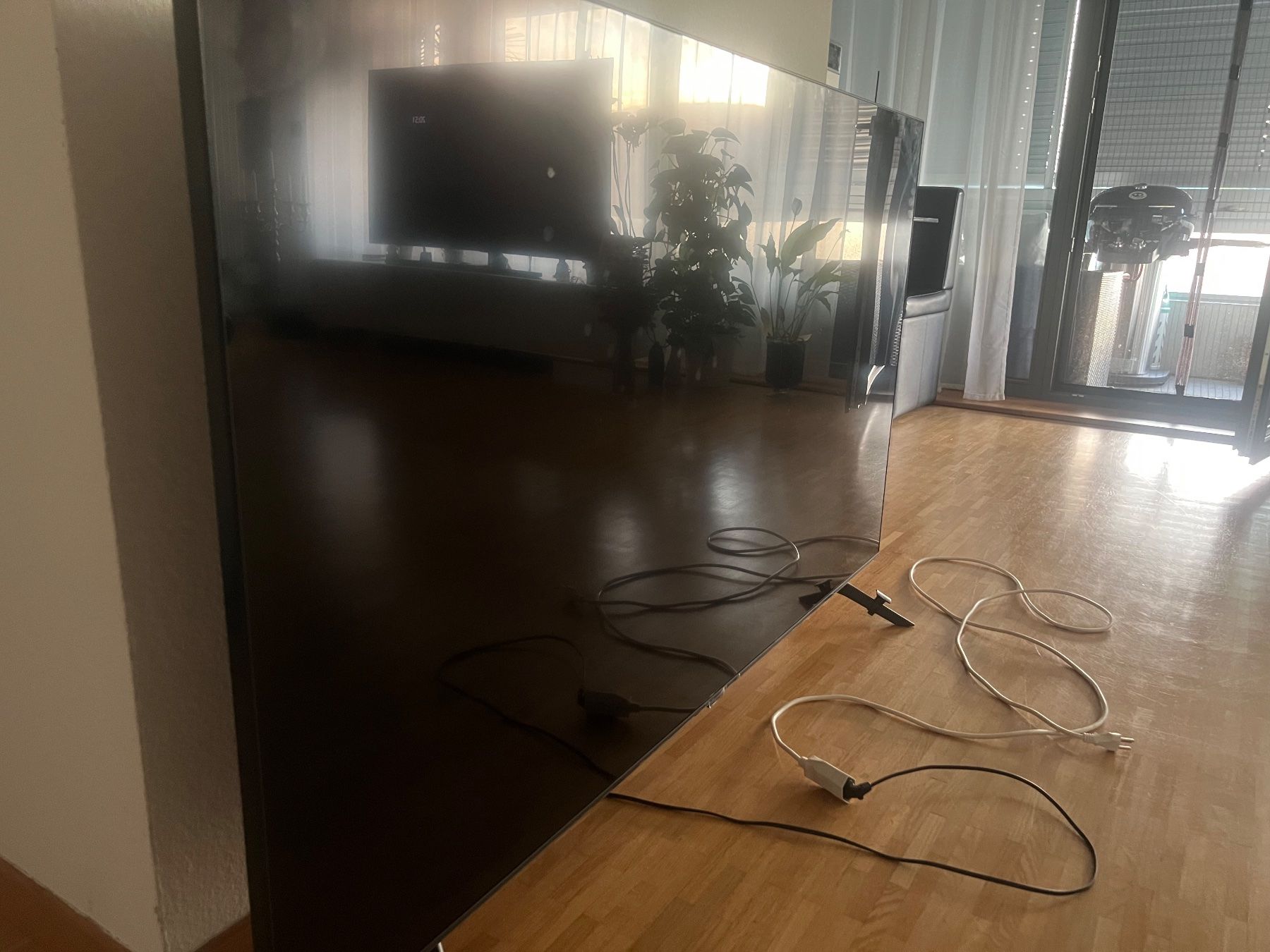 Televisori: Samsung UE65AU7170U 65" DEFEKT – Difettoso da Aarau venduto da .Kosta. 6