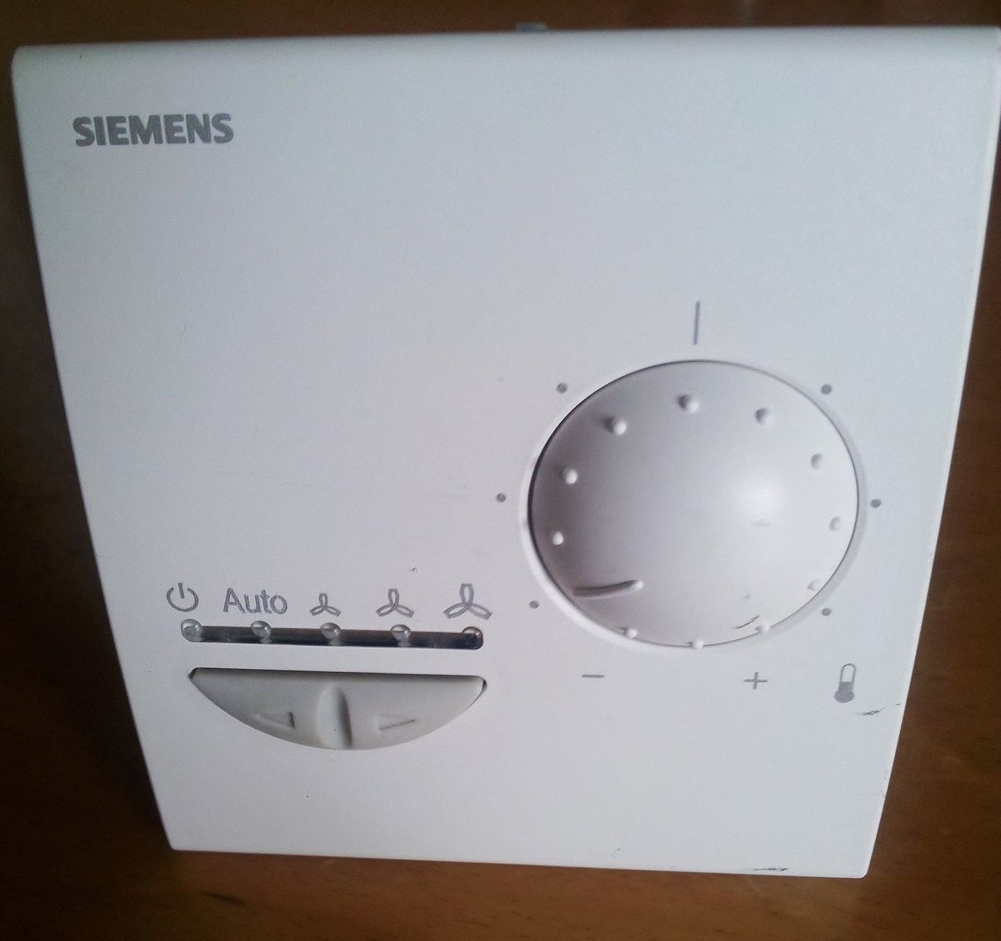 Mesurer: Raumgerät Siemens mit PPS2-Schnittstelle – Neuf (Voir description) à Reinach AG par Amroch 2