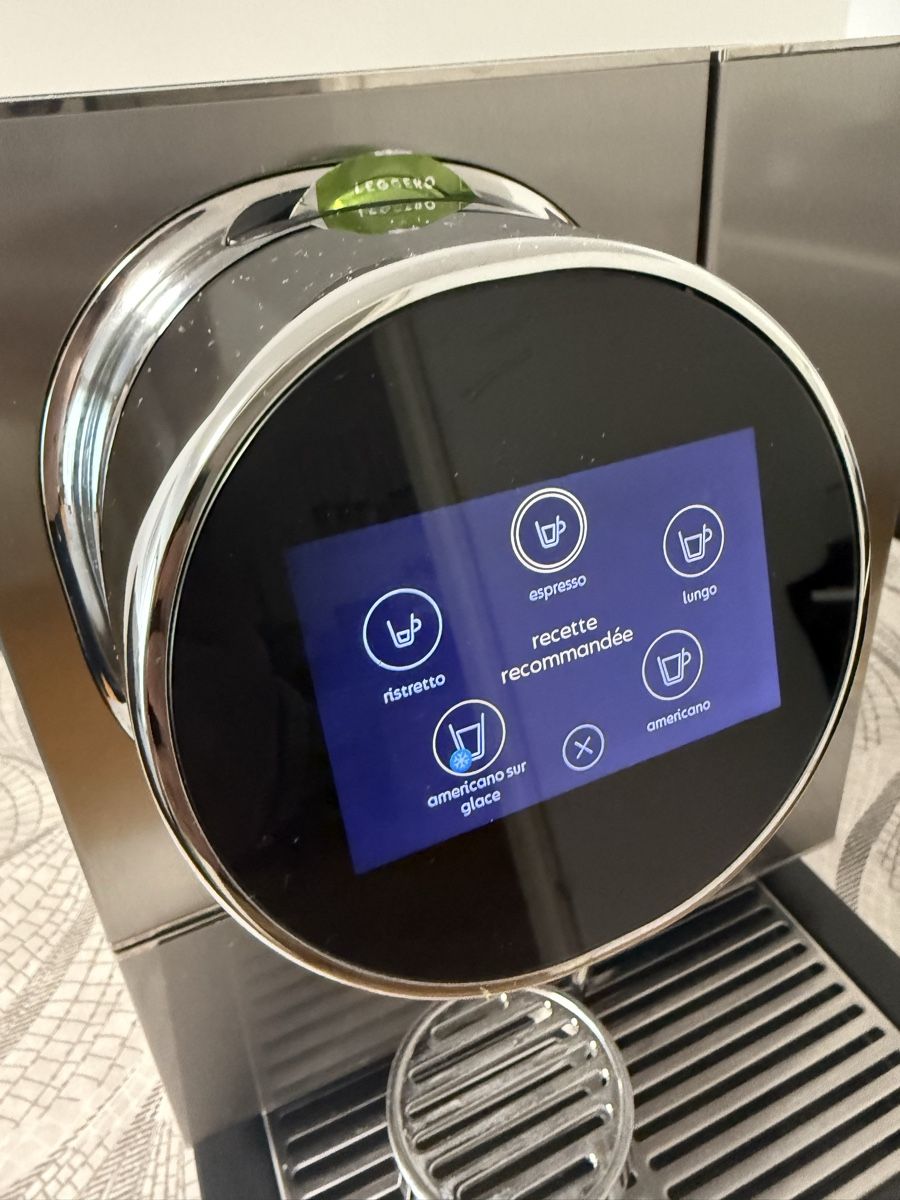 Nespresso Macchine per caffè & Macchine per espresso: Nespresso Pro Momento 100 – Usato da Lausanne venduto da cjrrviseu 3