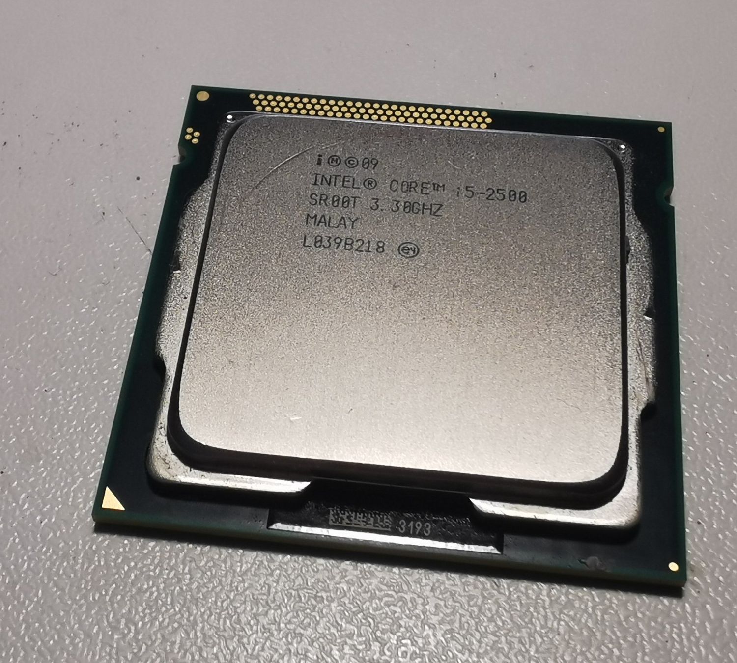 Intel Componenti elettronici: Intel Core i5-2500 CPU 3.3GHz – Usato da Oberwangen b. Bern venduto da Vittorio0