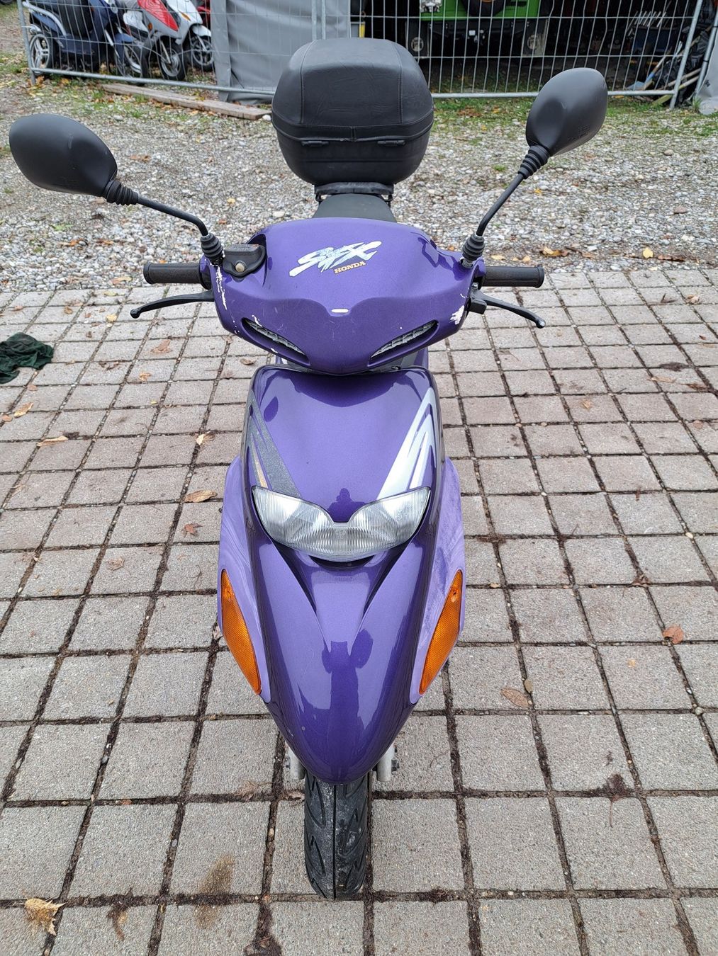 Honda Scooters: Honda SFX 50 mit MFK Roller Scooter – Gebraucht aus Hallau von  2