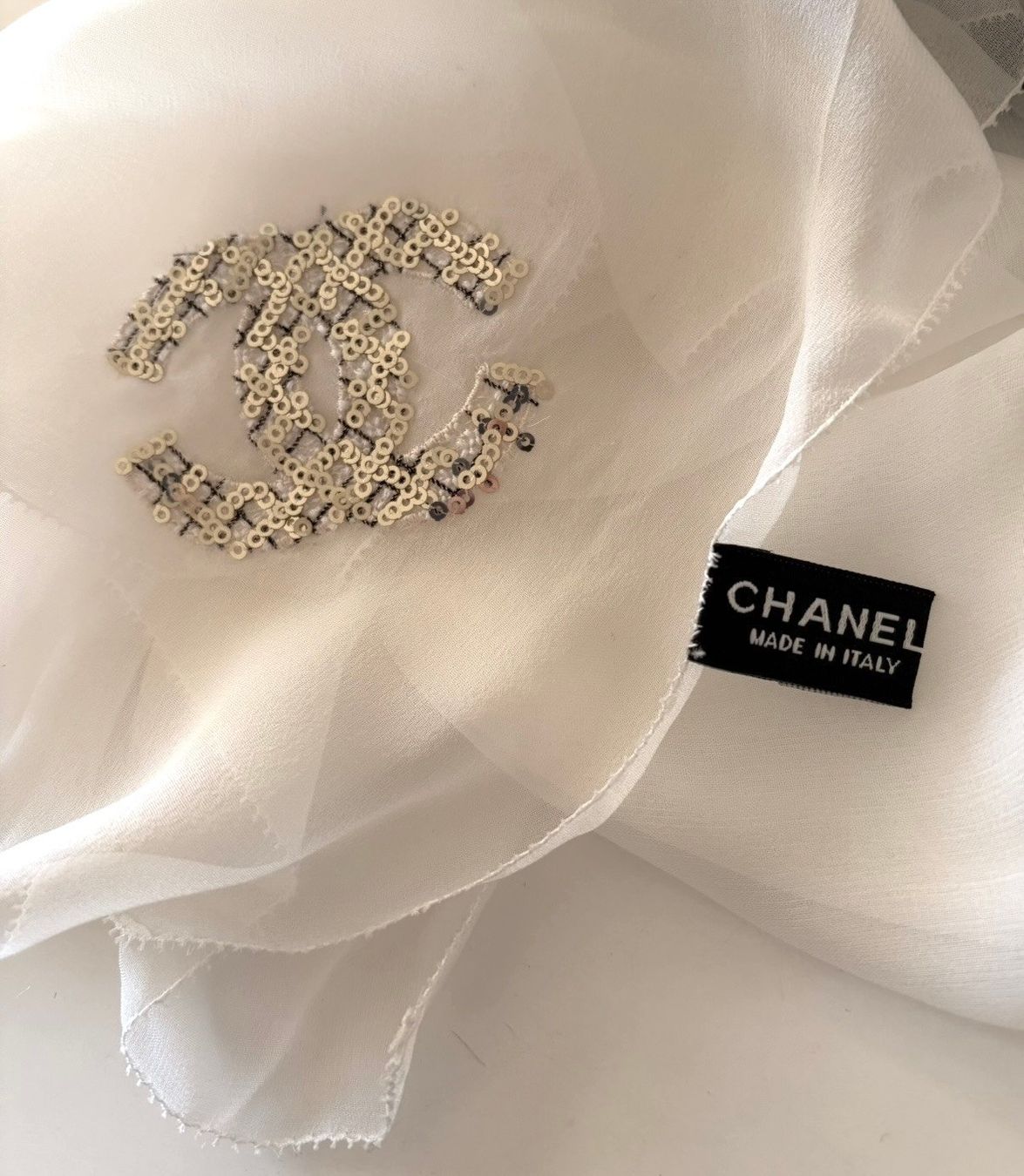 Chanel Foulard & Sciarpe: CHANEL Seiden Foulard – Nuovo (secondo la descrizione) da Etoy venduto da Airesun 5