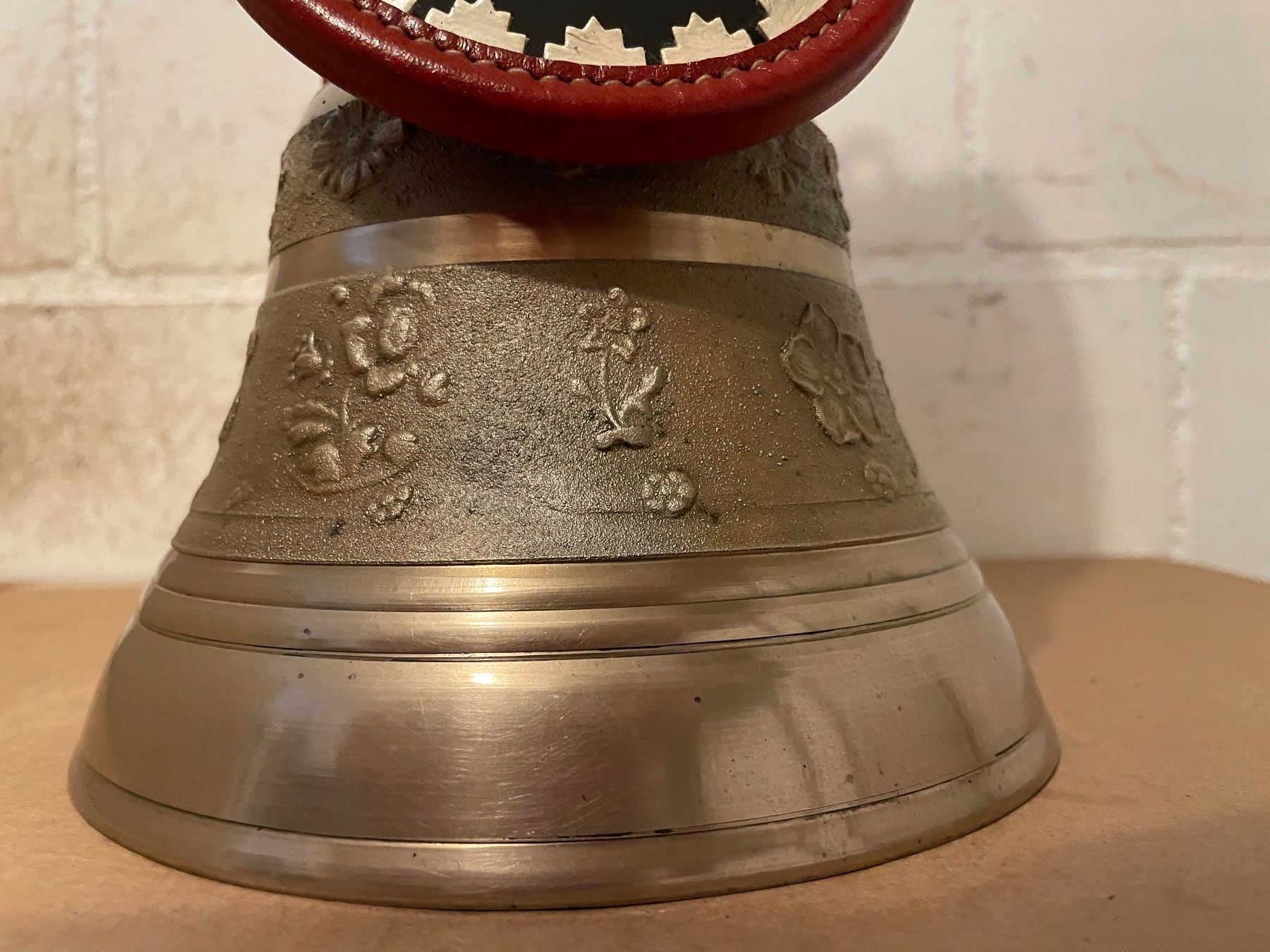 Campanacci mucche: Neuw. Glocke ab 1.00 Fr. – Nuovo (secondo la descrizione) da Birrhard venduto da magisto52 4