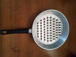 Spätzlisieb Knöpfli Pfanne MEWA