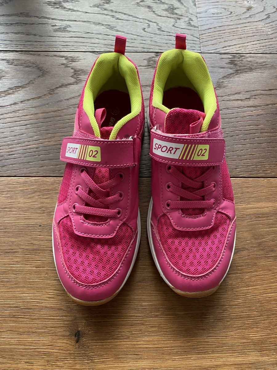 Scarpe per ragazze: Turnschuhe Mädchen – Usato da Pfäffikon ZH venduto da aveo14