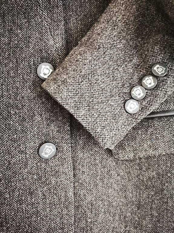 Massimo Dutti Ensembles & Tailleurs: Damenblazer Massimo Dutti, Grösse XS – D'occasion à Niedergösgen par lil_s6k8 4