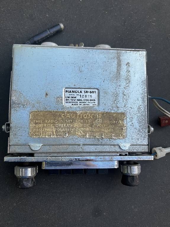 Radio: Autoradio Pianola vintage  – Usato da Grand-Lancy venduto da Limane 2