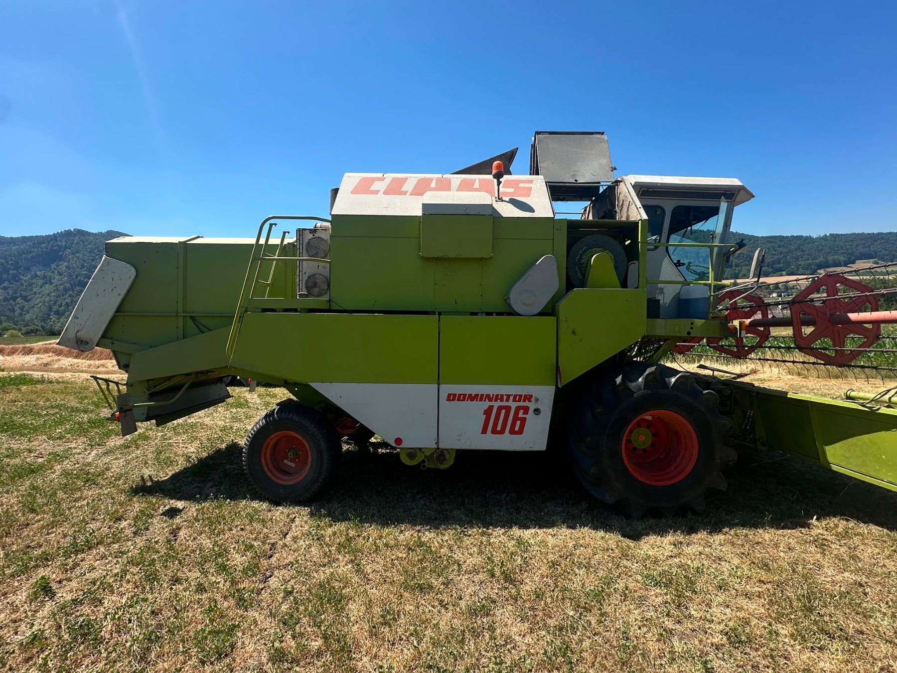 Claas Raufutterernte: Moissonneuse Claas dominator 106 – Gebraucht aus Mervelier von Colinkottelat 1
