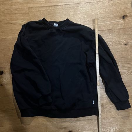 Schwarzer Sweatshirt Pullover