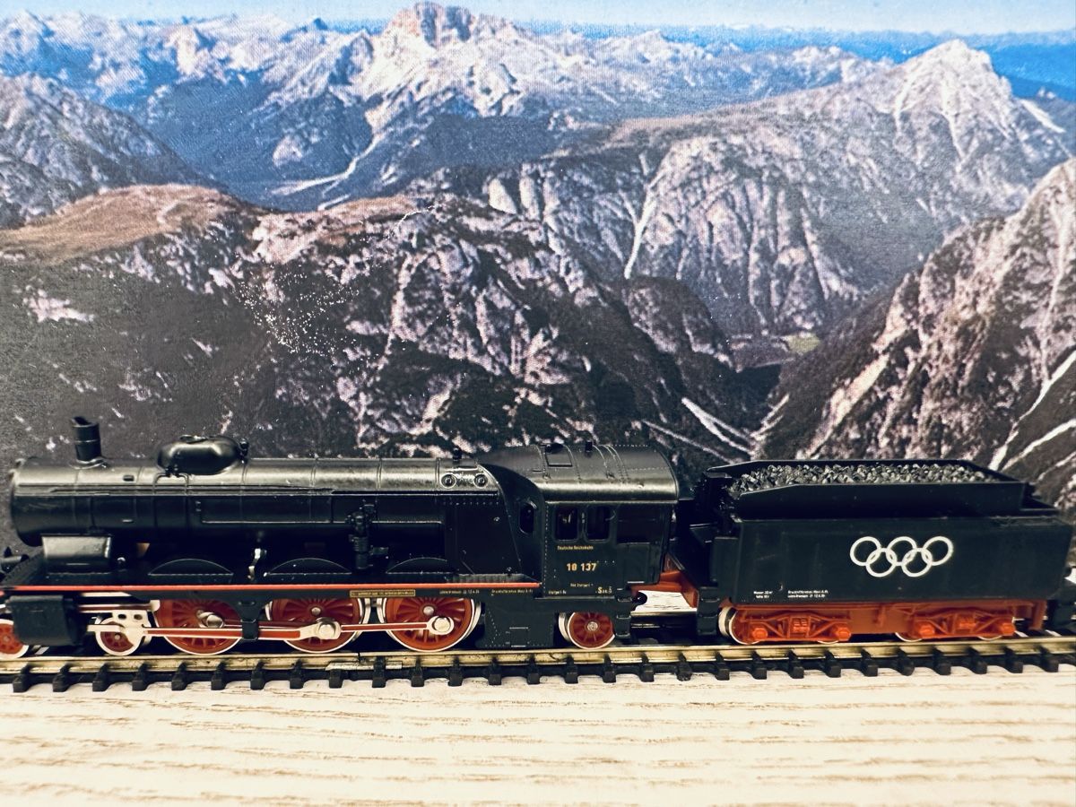 Märklin Modellini di ferrovie: Märklin 88183 DRG BR 18.1 Olympia – Usato da Lupsingen venduto da New-Haven 1