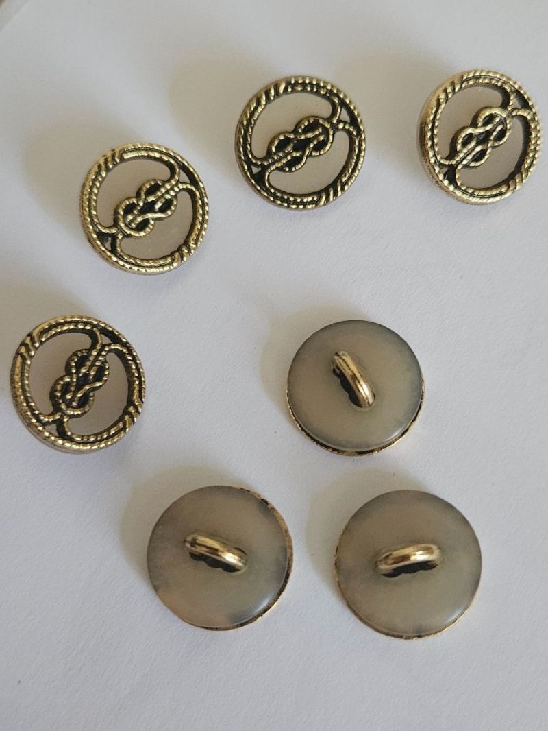 Boutons: 10 Boutons décor doré ø15mm neuf – Neuf (Voir description) à Carouge GE par Lea000 1