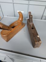 2 antike Hobel