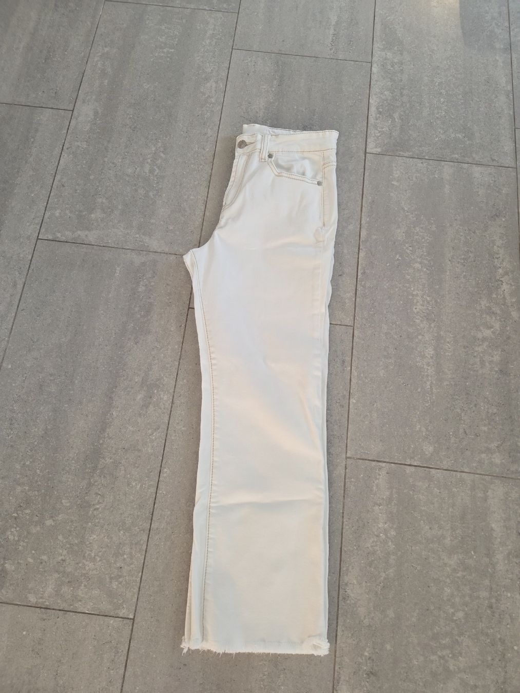 Jeans: schöne Jeans, Esqualo – Neu (gemäss Beschreibung) aus Wiesendangen von Sinhuk 2