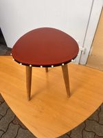Roter Dreibein-Stuhl, Hocker, 60er Jahre, Top Zustand!