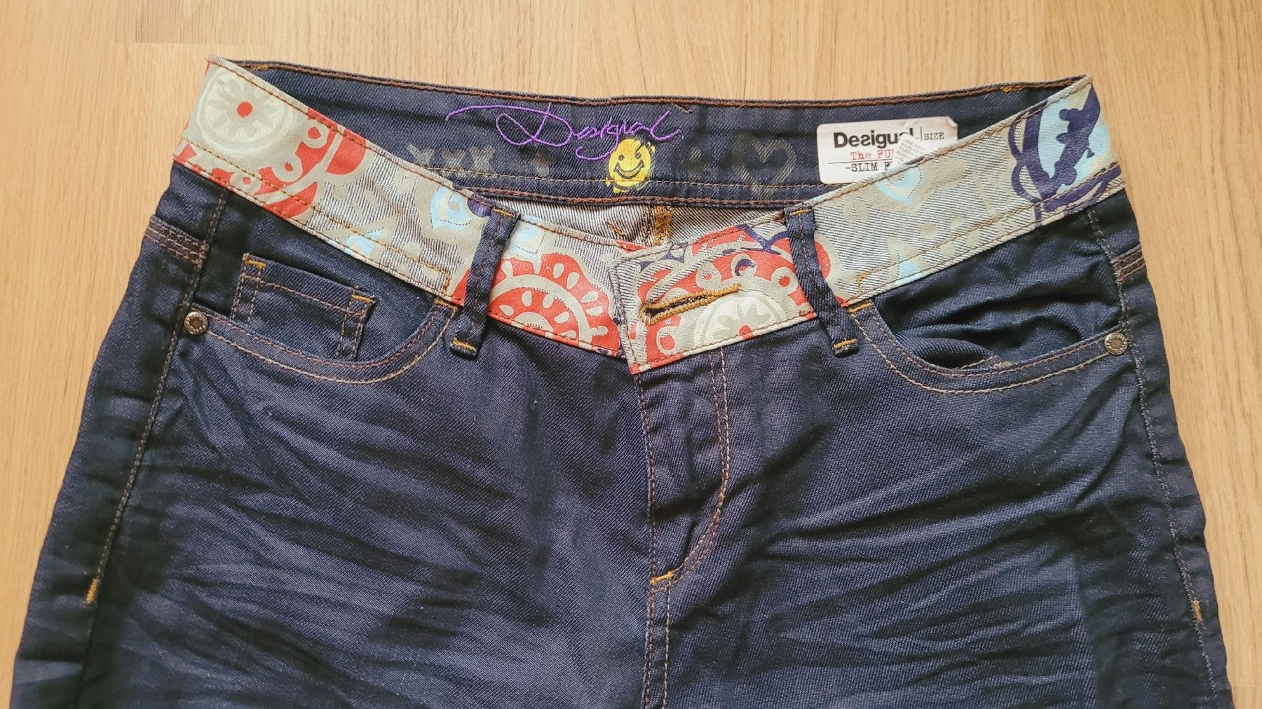 Desigual Jeans: Desigual Jeans Gr. 28 – Gebraucht aus Steffisburg von Gismo49 6