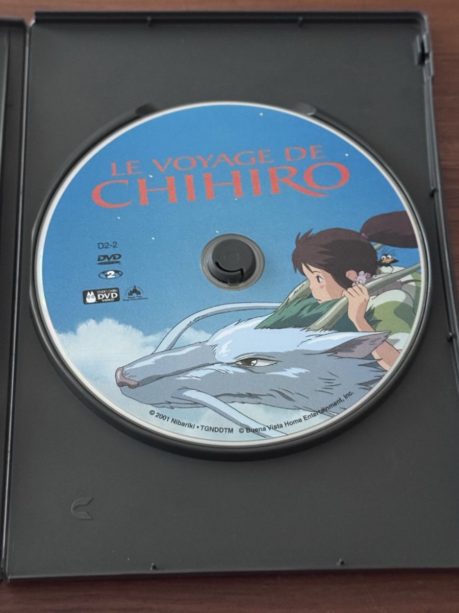 Tutti i DVDs: DVD Le Voyage De Chihiro – Usato da Grand-Lancy venduto da cyr_n5ky 2