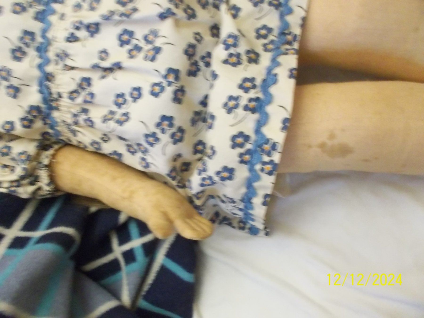 Bambole: Antike Puppe aus Stoff – Usato da Root venduto da rolack 2