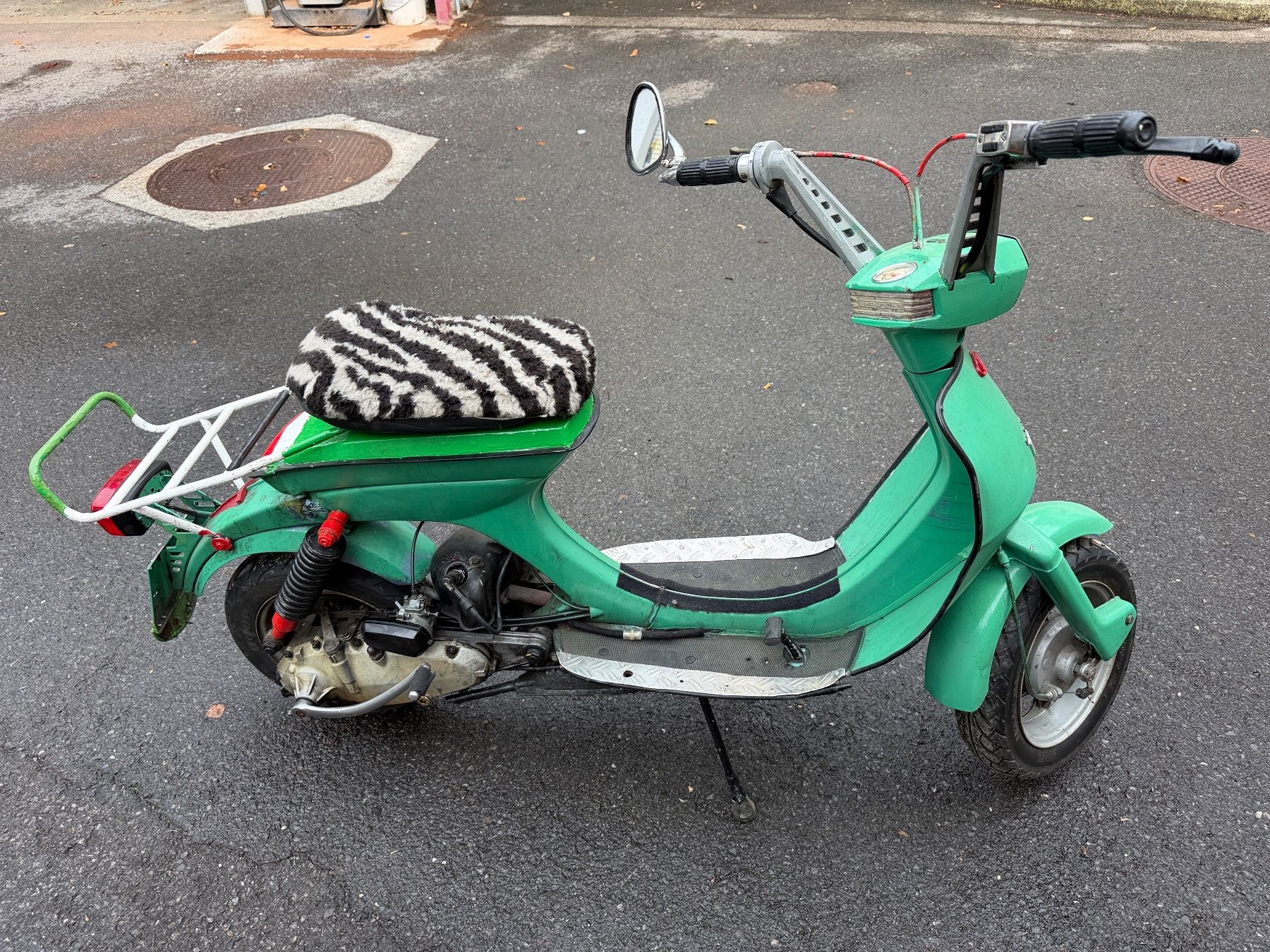 Lambretta Scooters: Lambretta Luna à restaurer – Defekt aus Cully von pic_8lhj 1