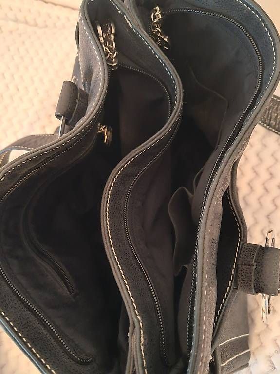 Taschen für Damen: Chiaroscuro-Tasche aus italienischem Leder  – Gebraucht aus Basel von len_t965 4